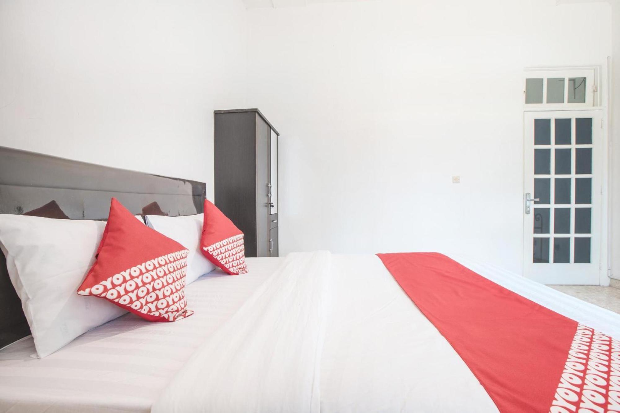 Capital O 332 Residence G17 Kemang Джакарта Экстерьер фото